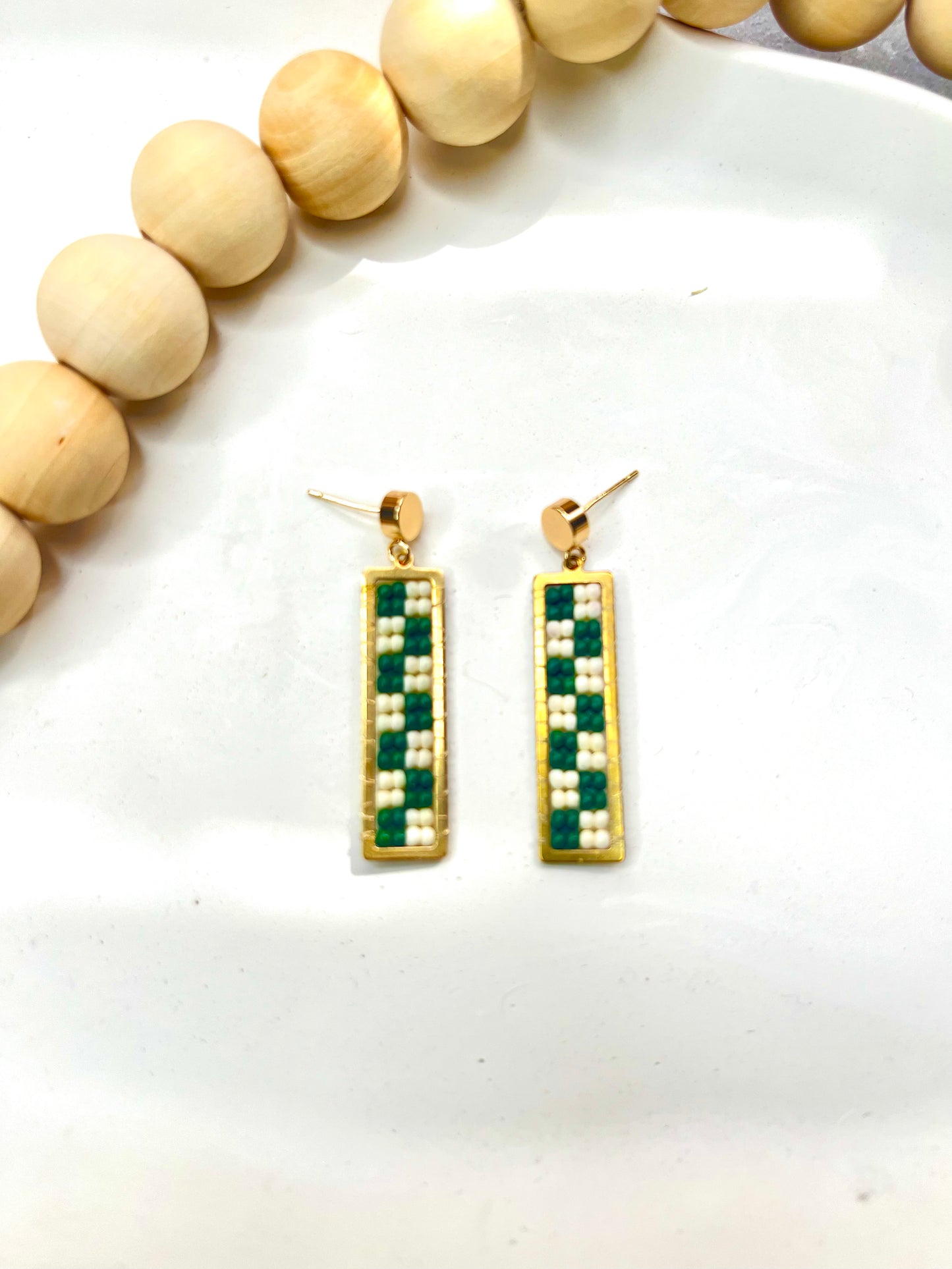 Checkered dangles