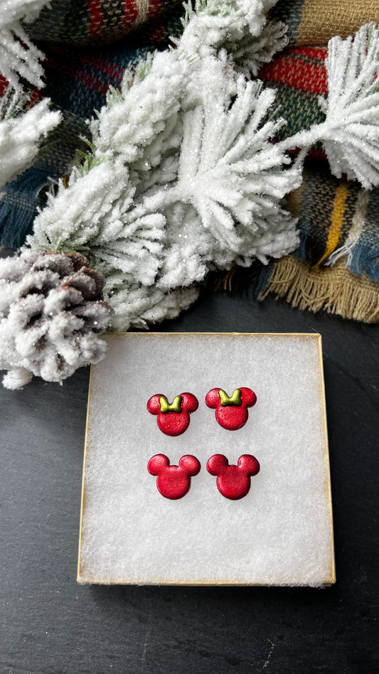 Medium Mickey studs