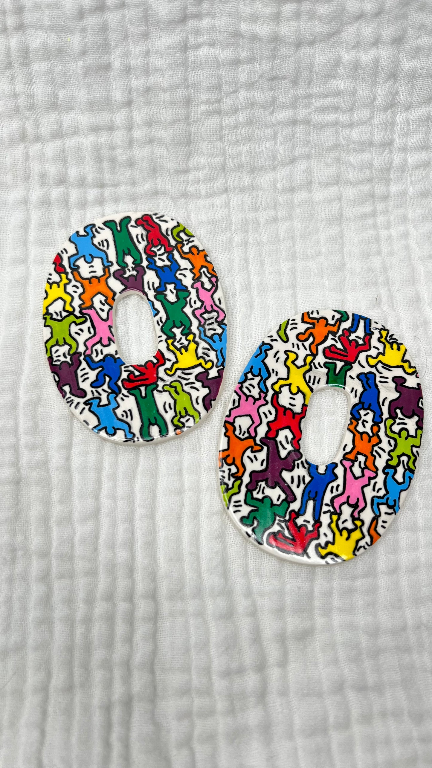 Haring colorful people
