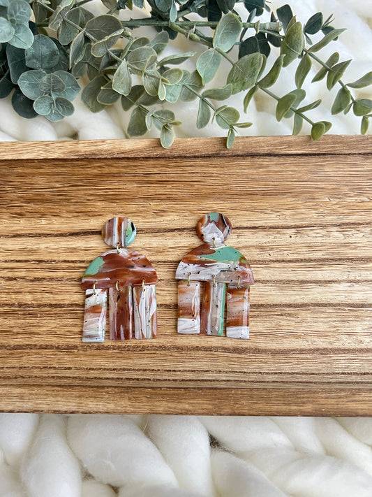 Marbled dangle