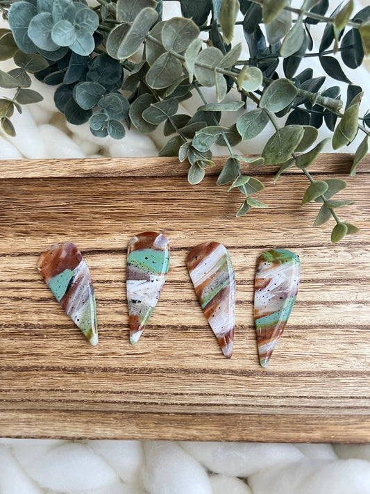 Marble dagger